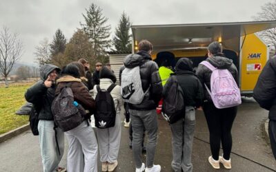 Učenici „Škole i zajednice“ sudjelovali u dvjema prometnim edukacijama